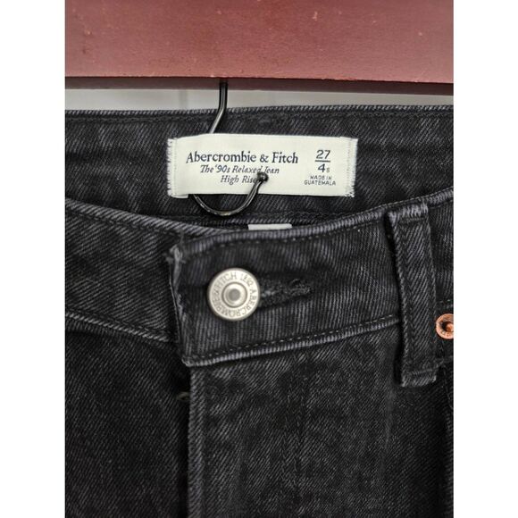 Abercrombie & Fitch women's black 90's relaxed front split hem high rise jeans 4 - Picture 3 of 5